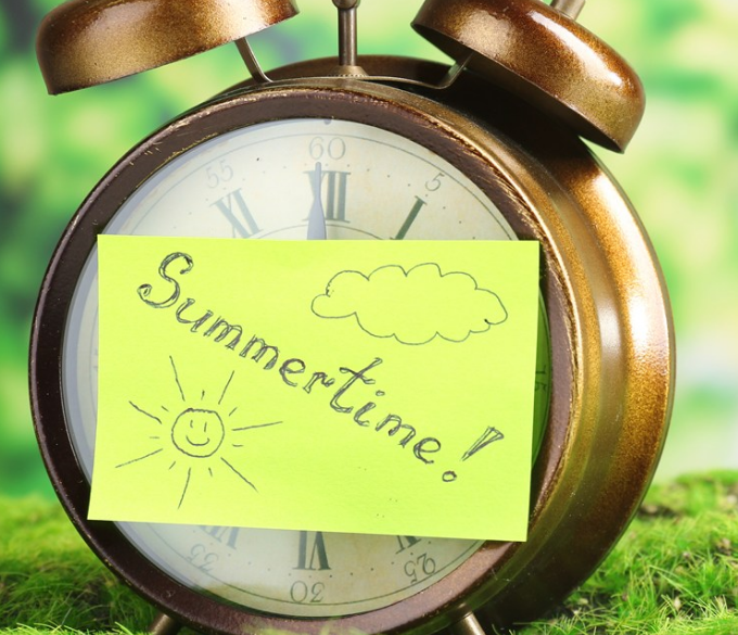 放暑假了開(kāi)心心情說(shuō)說(shuō)2019 放暑假了心情好句子