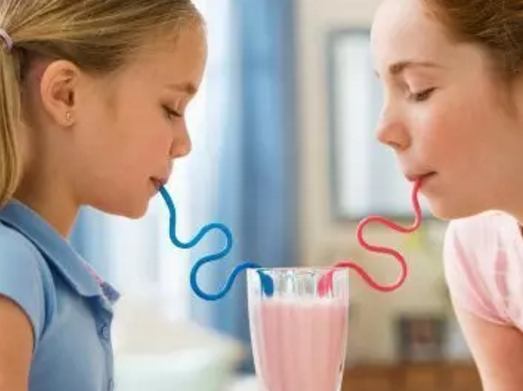 寶寶夏季到底能不能吃冷飲 夏季寶寶吃什么能解暑