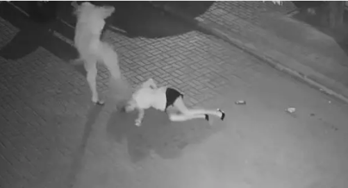 暴打女孩嫌疑人被抓了嗎 暴打女孩嫌疑人資料簡介