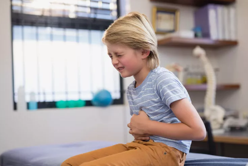 寶寶拉粑粑很困難是怎么回事 寶寶便秘了怎么辦 寶寶拉粑粑很困難是怎么回事 寶寶便秘了怎么辦