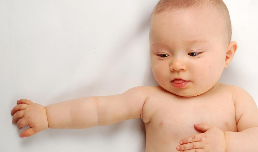 孩子在幼兒園突發猩紅熱怎么辦 怎么知道孩子是不是得了猩紅熱 孩子在幼兒園突發猩紅熱怎么辦 怎么知道孩子是不是得了猩紅熱