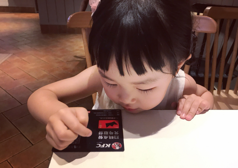 陪孩子過暑假發什么說說好 和孩子一起過暑假心情感慨