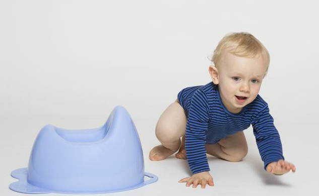 孩子多大能控制大小便 孩子不愛蹲馬桶怎么辦