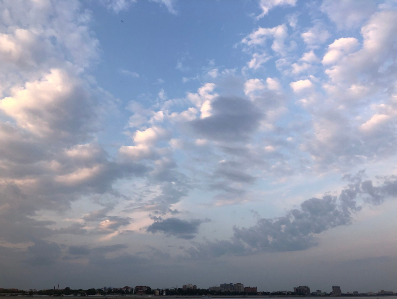 夜已深人未眠心情說說 一夜未眠心情怎么表達