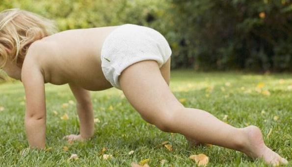 寶寶幾歲可以穿內(nèi)褲了 男女童內(nèi)褲怎么挑選