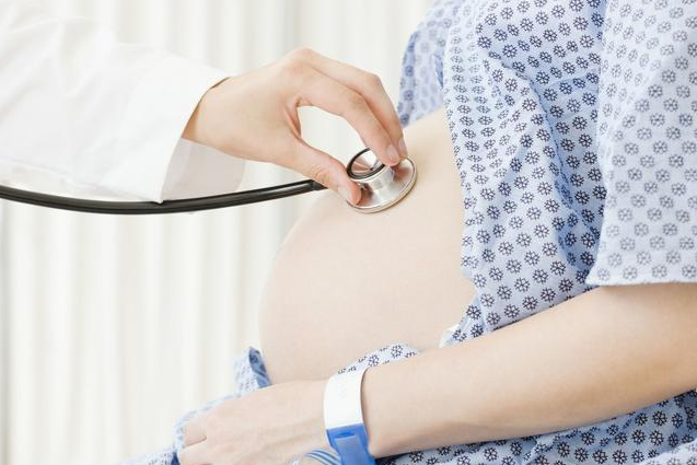 孕婦羊水少多喝水就可以了嗎 孕婦喝水越多羊水越多嗎