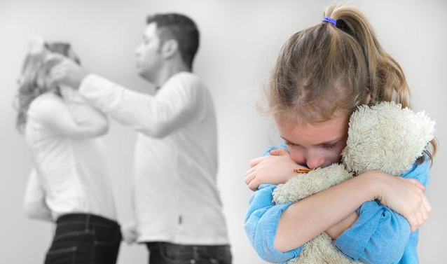 父母離婚怎么和孩子說比較好 父母離婚孩子歸誰