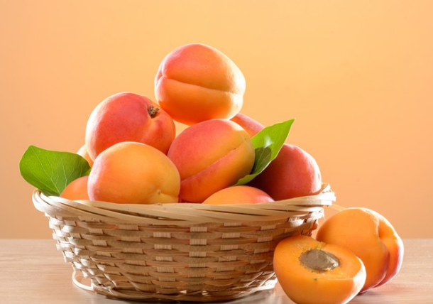 夏季坐月子吃水果要加熱嗎 夏季坐月子的注意事項(xiàng) 夏季坐月子吃水果要加熱嗎 夏季坐月子的注意事項(xiàng)