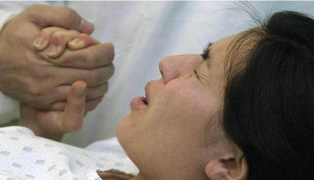 生孩子大喊大叫好嗎 孕婦生孩子怎么正確用力