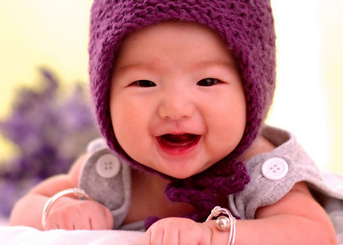 寶寶一周歲朋友圈祝福語 寶寶一周歲朋友圈說說