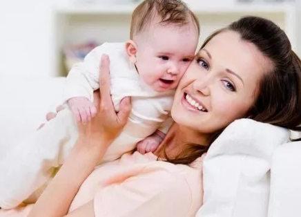 坐月子適合進(jìn)補(bǔ)些什么 月子期飲食原則 坐月子適合進(jìn)補(bǔ)些什么 月子期飲食原則