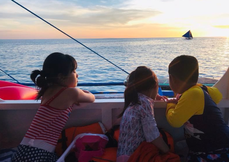 孩子第一次去游泳心情說說 孩子第一次游泳的開心句子