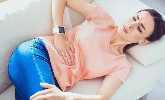 排卵期出血時(shí)間長(zhǎng)是雌激素低嗎 排卵期出血有什么癥狀 排卵期出血時(shí)間長(zhǎng)是雌激素低嗎 排卵期出血有什么癥狀