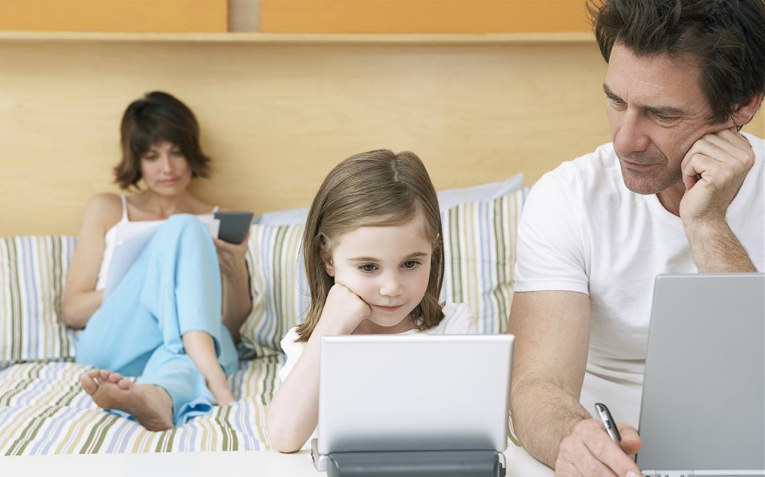 怎么護理急性喉炎孩子 孩子急性喉炎要怎么去照顧他