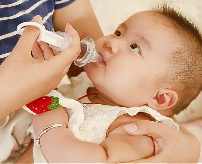 給孩子喂藥用什么方法比較好 孩子不肯吃藥可以少吃點嗎