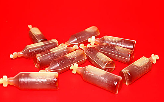 孩子中暑可以喝十滴水嗎 多大可以喝十滴水 孩子中暑可以喝十滴水嗎 多大可以喝十滴水