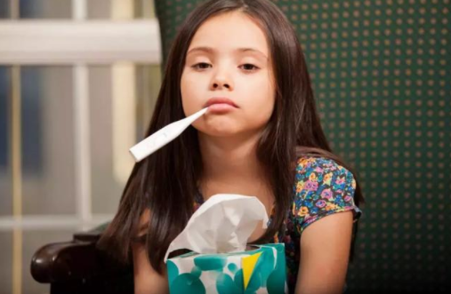 兒童吃什么退燒藥比較安全 吃了退燒藥體溫降不下來怎么辦 兒童吃什么退燒藥比較安全 吃了退燒藥體溫降不下來怎么辦