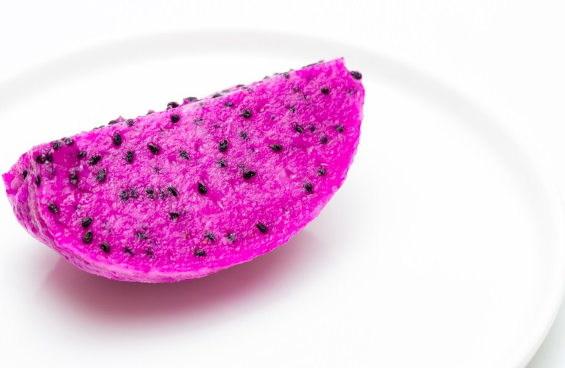 寶寶吃火龍果尿血正常嗎 孩子吃火龍果尿血是什么原因 寶寶吃火龍果尿血正常嗎 孩子吃火龍果尿血是什么原因