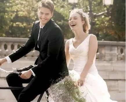 閨蜜結婚說說祝福的話 最好的閨蜜結婚說說怎么寫