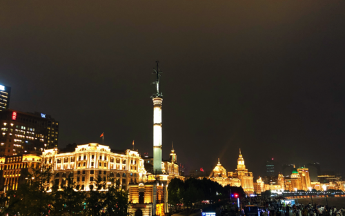 描寫上海外灘夜景的句子 寫上海外灘的說說心情
