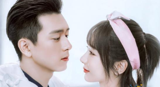 韓商言和佟年相差多少歲 韓商言大佟年幾歲