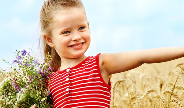 女兒三歲生日祝福語朋友圈 女兒三歲生日溫暖說說 女兒三歲生日祝福語朋友圈 女兒三歲生日溫暖說說