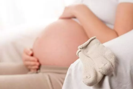 順產側切縫針打麻藥嗎 側切真的不打麻藥生切嗎