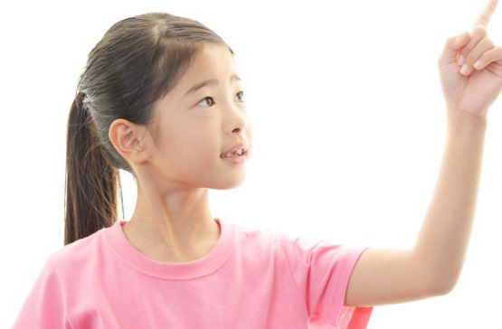 舍不得女兒長(zhǎng)大的心情說(shuō)說(shuō) 舍不得女兒長(zhǎng)大的句子