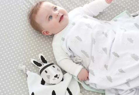 安撫巾會影響寶寶獨立嗎 寶寶安撫巾如何引入