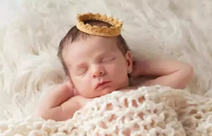 寶寶睡覺睡多了會傻嗎 寶寶午睡睡太長時間好不好