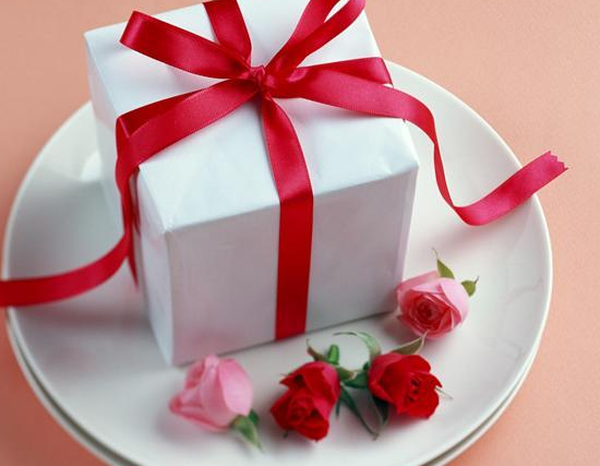 提前收到七夕禮物的說(shuō)說(shuō) 提前收到七夕禮物心情感