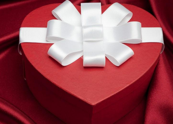 七夕收到禮物說說心情短語 七夕收到禮物開心句子