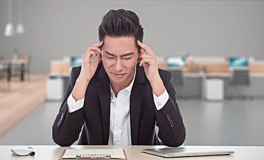 大學生抑郁癥發病率逐年攀升 大一和大三是抑郁癥高發期