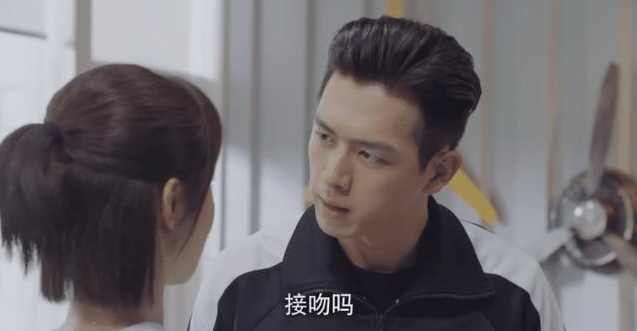 韓商言主動吻佟年是第幾集 韓商言主動吻佟年劇情