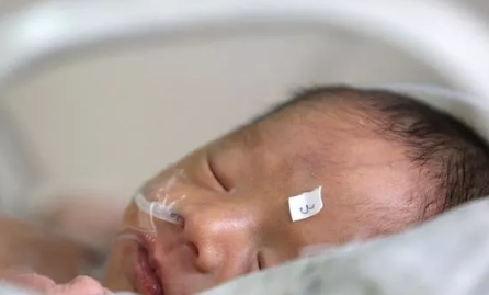 孕婦鉛中毒癥狀有哪些 孕婦用化妝品要謹慎