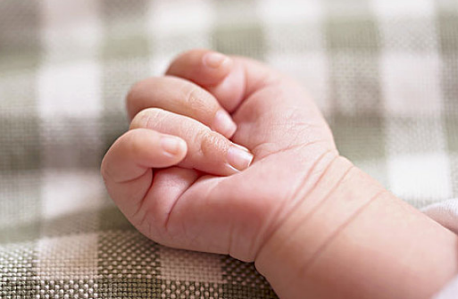 孩子抽動癥有哪些表現(xiàn) 孩子抽動癥怎么治療 孩子抽動癥有哪些表現(xiàn) 孩子抽動癥怎么治療