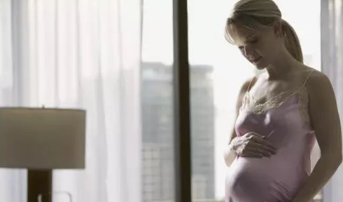 孕婦裝什么時(shí)候買 如何挑選孕婦裝