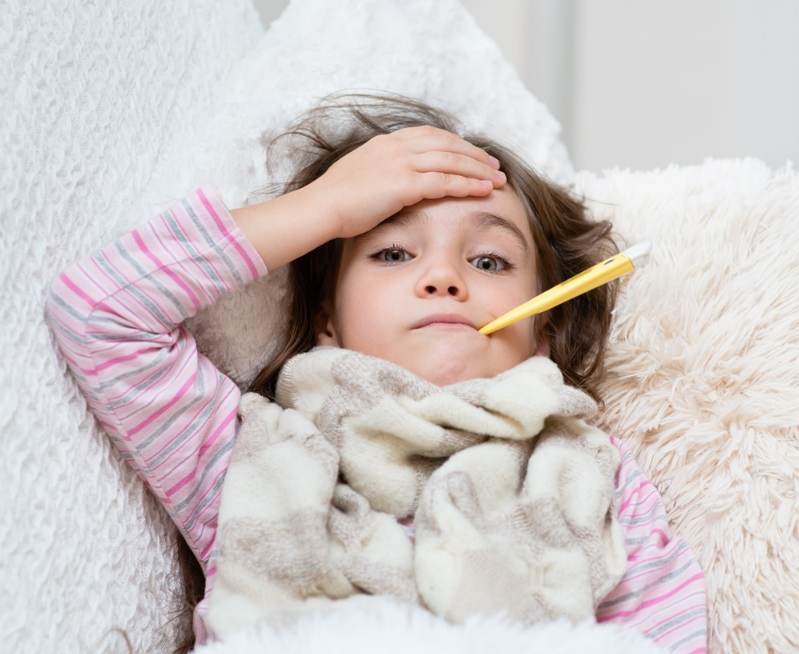 孩子高燒持續不退怎么辦 孩子高燒不退可以吃退燒藥嗎 孩子高燒持續不退怎么辦 孩子高燒不退可以吃退燒藥嗎