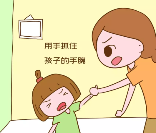 學齡前孩子愛打媽媽是白眼狼行為嗎 為什么學齡前孩子愛打媽媽