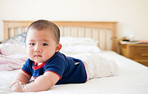 寶寶尿路感染是怎么回事 寶寶尿路感染的原因