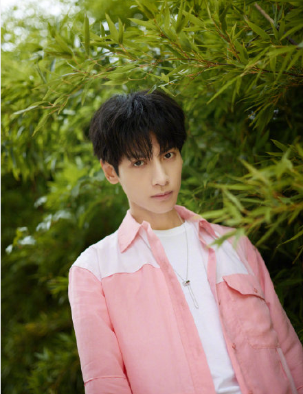 羅云熙回應(yīng)受傷是怎么回事 羅云熙拍戲受傷嚴(yán)重嗎 羅云熙回應(yīng)受傷是怎么回事 羅云熙拍戲受傷嚴(yán)重嗎