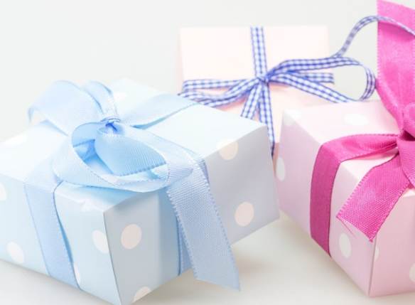  七夕想要禮物的句子 七夕想要禮物怎么發朋友圈 