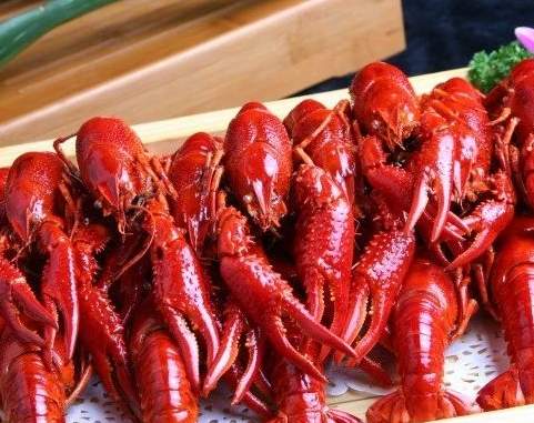 小龍蝦價(jià)格跳水是怎么回事 小龍蝦價(jià)格下降的原因是什么