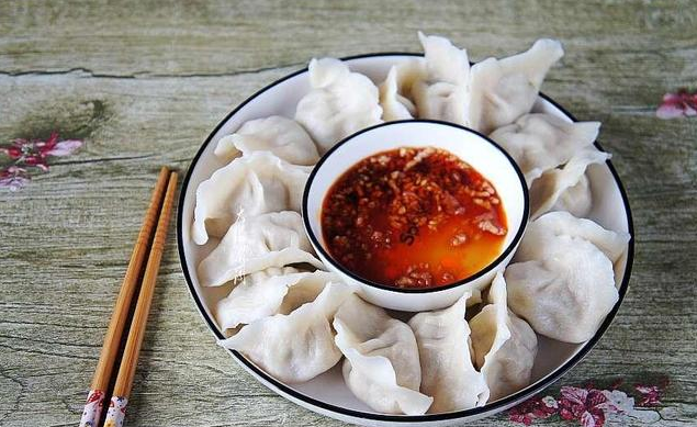 立秋是吃餃子還是面條 立秋吃餃子習(xí)俗2019 立秋是吃餃子還是面條 立秋吃餃子習(xí)俗2019
