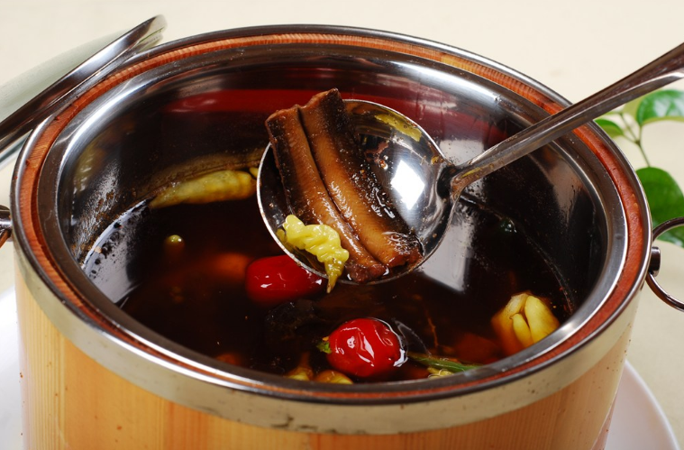 孩子可以吃鱔魚嗎 孩子夏季鱔魚怎么吃比較好 孩子可以吃鱔魚嗎 孩子夏季鱔魚怎么吃比較好