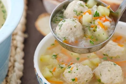 立秋后喝什么湯養(yǎng)生 立秋后的養(yǎng)生湯推薦