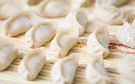 立秋吃餃子還是面條 立秋吃什么傳統食物 立秋吃餃子還是面條 立秋吃什么傳統食物