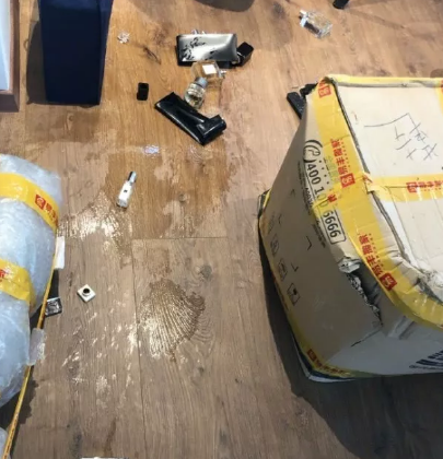 張馨予媽媽受傷是怎么回事 張馨予媽媽被柜子砸傷了嗎 張馨予媽媽受傷是怎么回事 張馨予媽媽被柜子砸傷了嗎