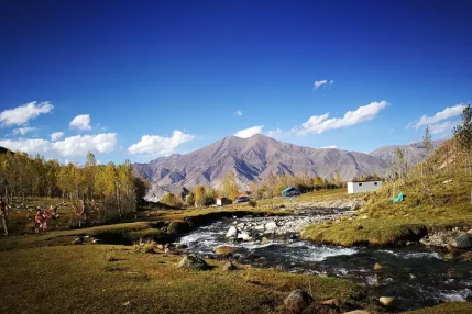 秋天快樂的說說心情短語 秋天的說說正能量短語