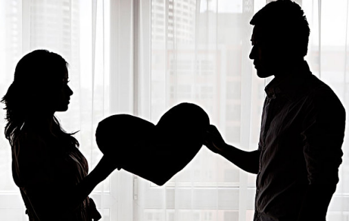 產后想離婚怎么處理 產后想離婚怎么辦 產后想離婚怎么處理 產后想離婚怎么辦